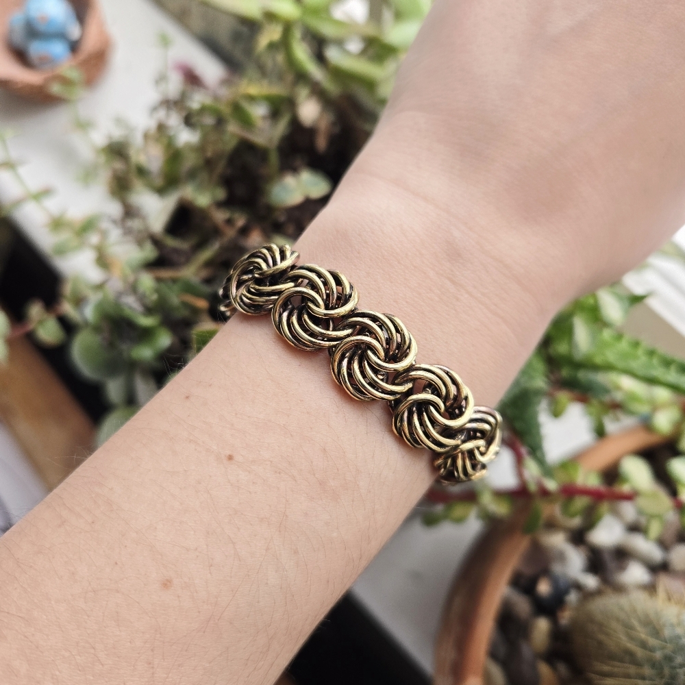Vintage Gold Love Knot Chain Bracelet